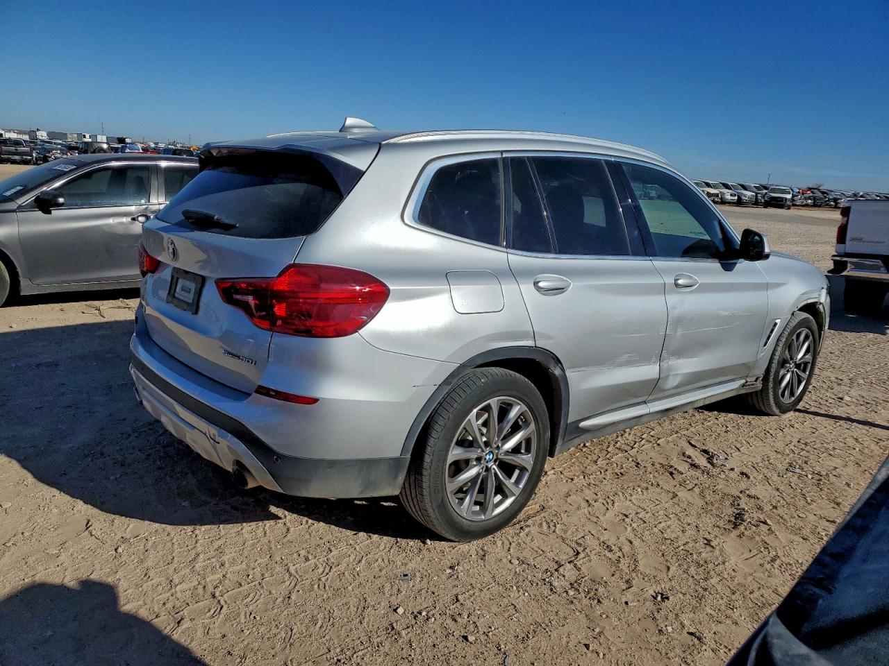 2019 BMW X3 SDRIVE30I photo 3