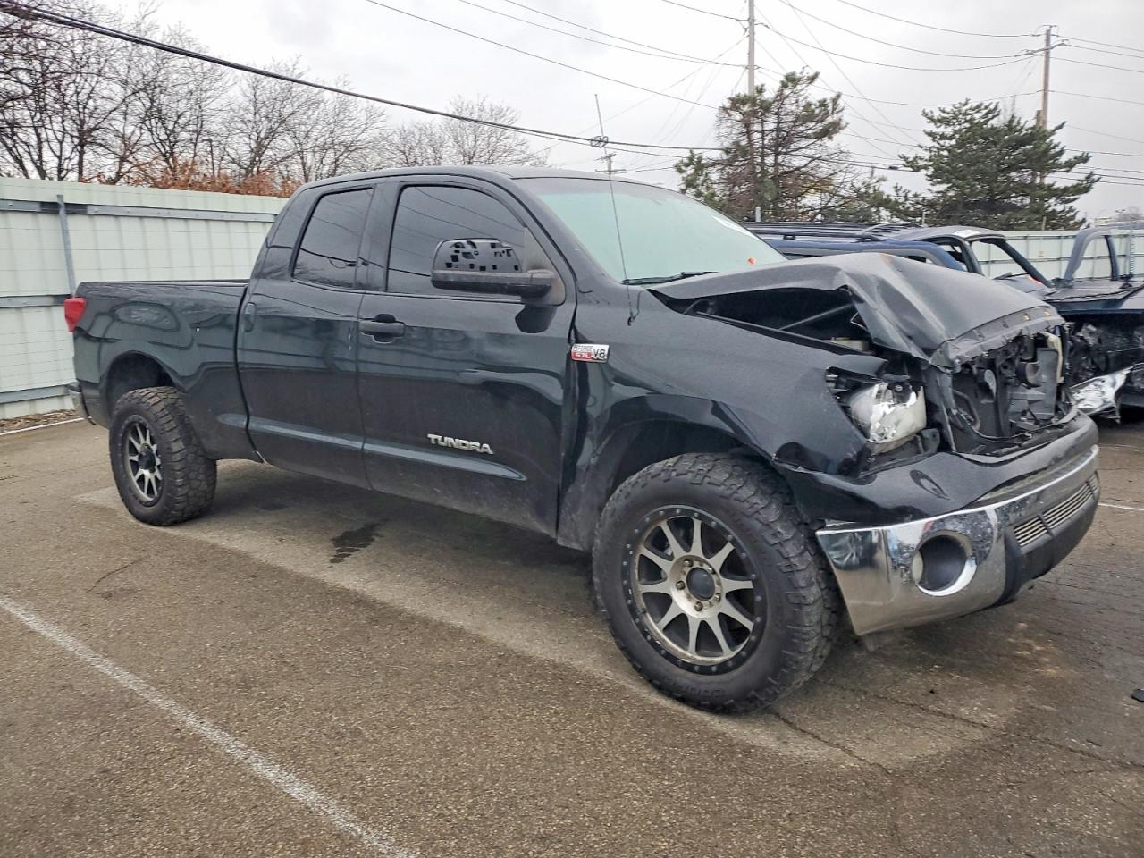 2012 TOYOTA TUNDRA DOUBLE CAB SR5 photo 4