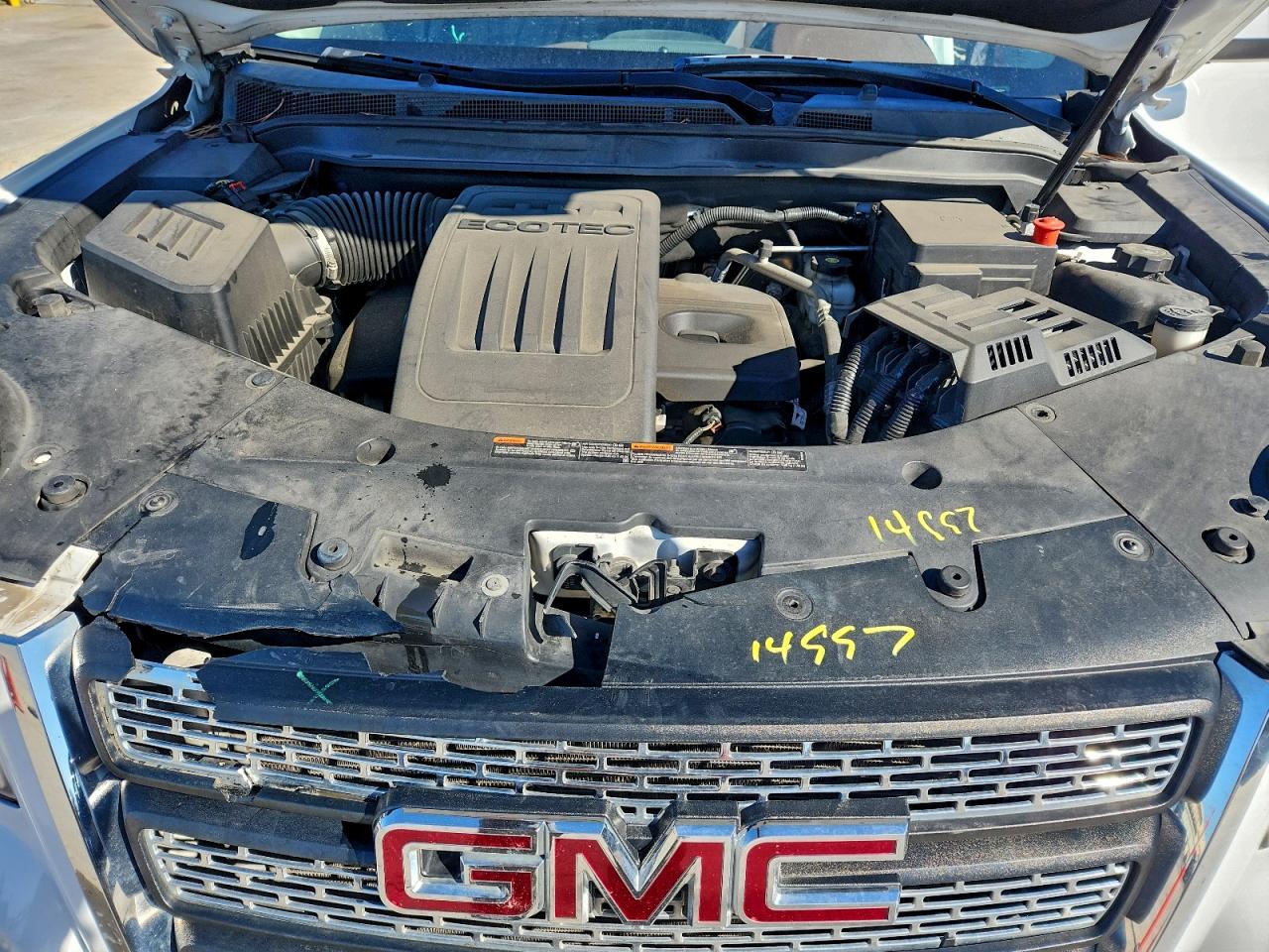 2015 GMC TERRAIN SLT photo 12