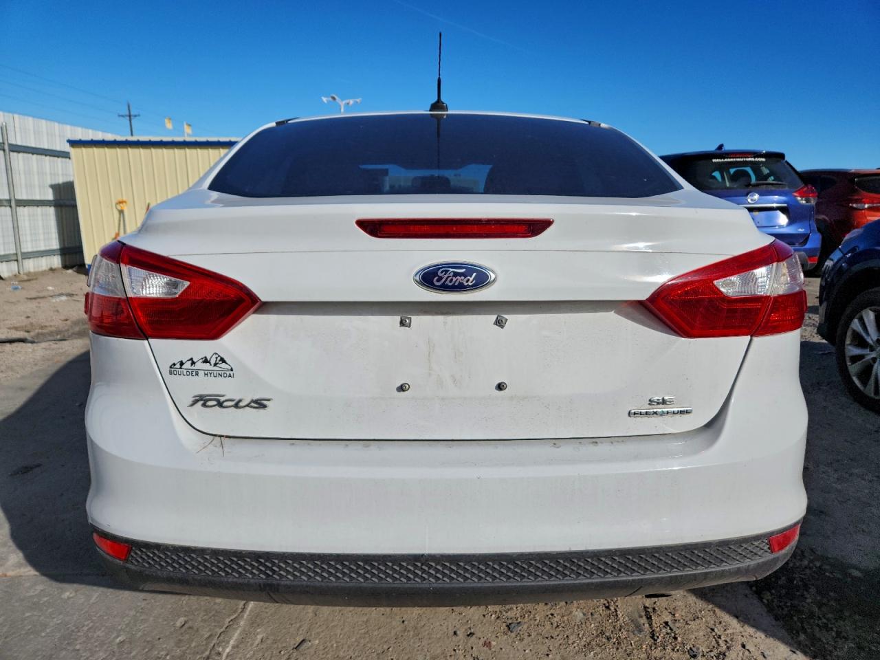2014 FORD FOCUS SE photo 16