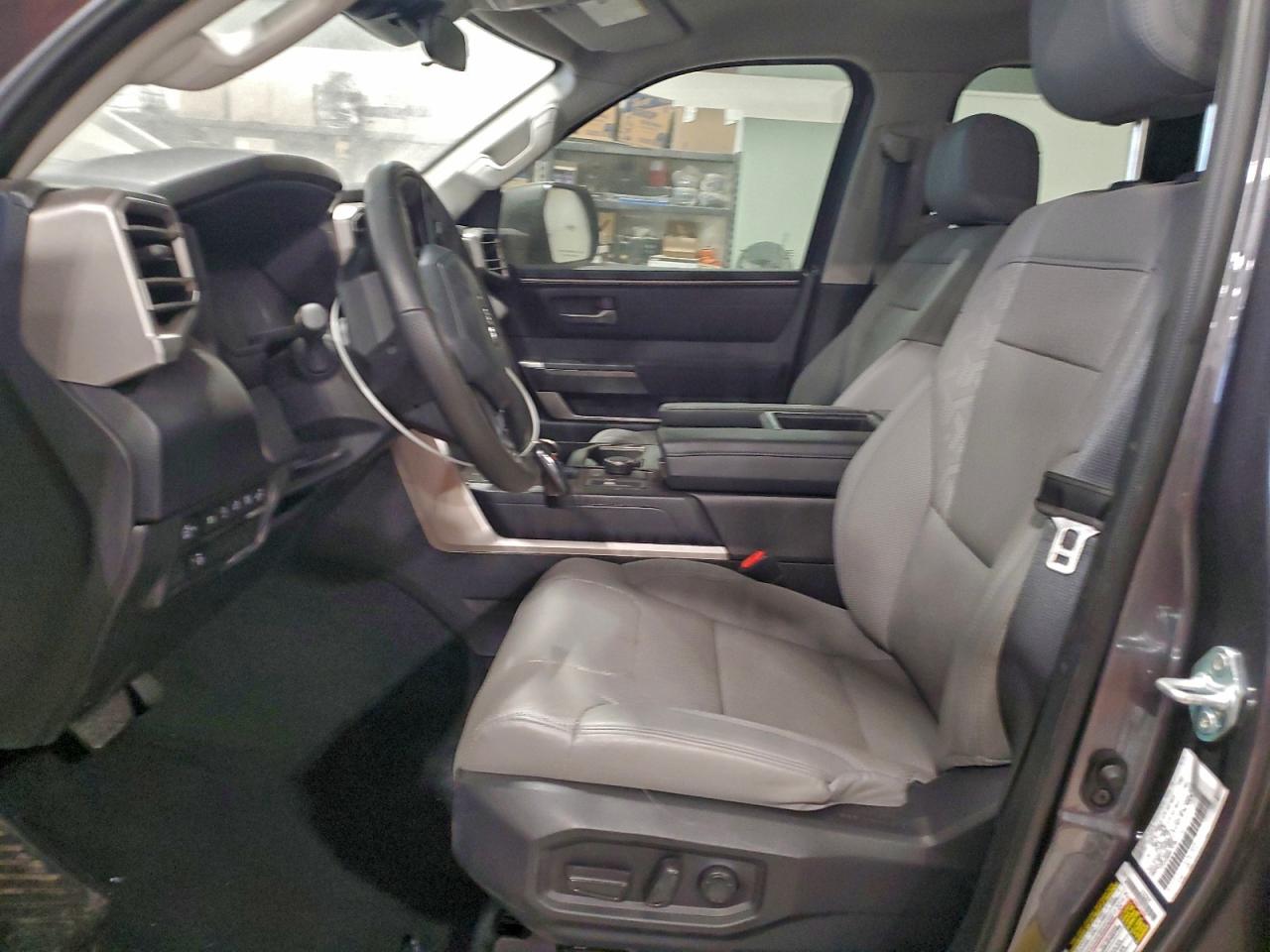 2024 TOYOTA TUNDRA DOUBLE CAB SR photo 7