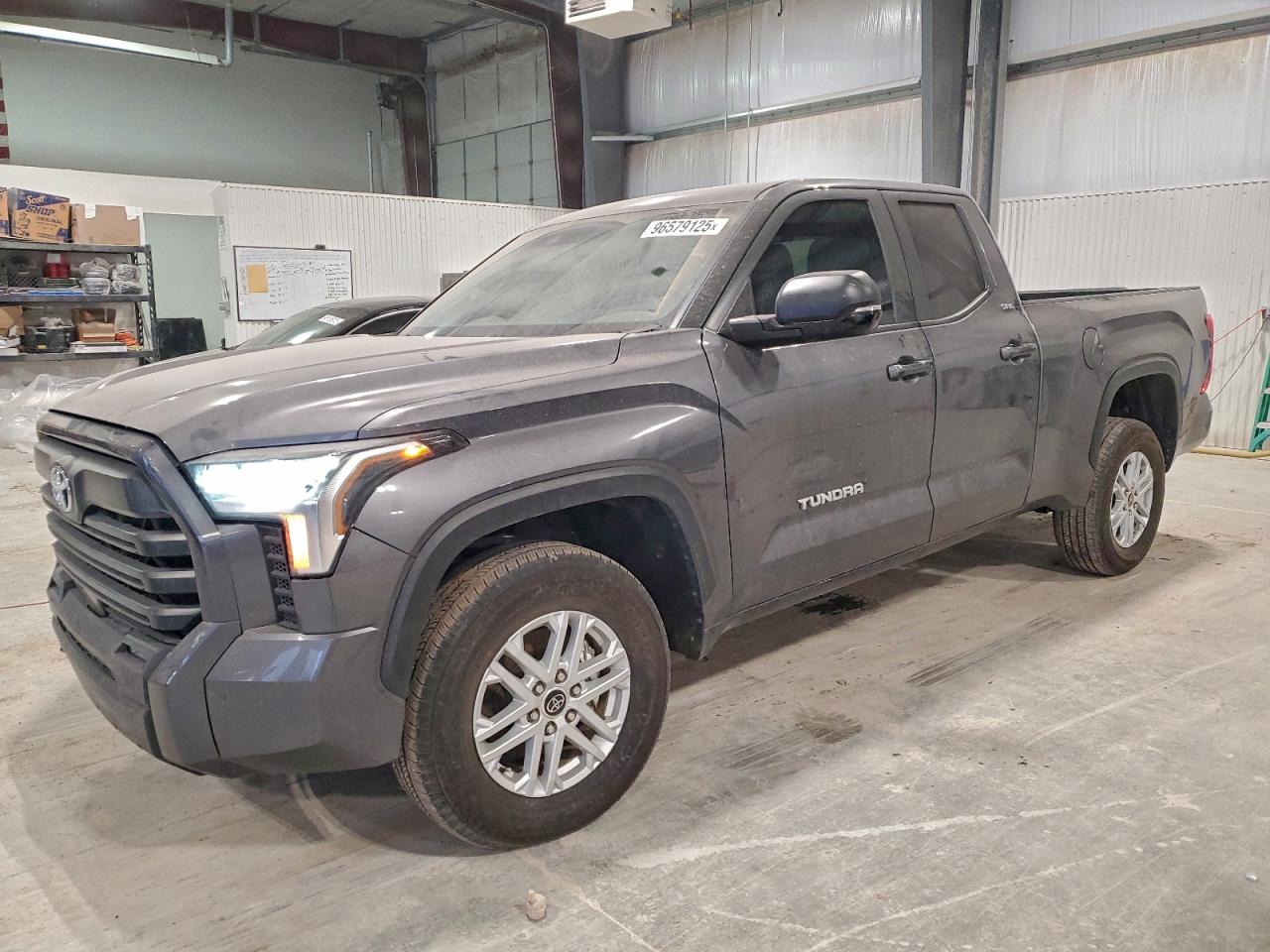2024 TOYOTA TUNDRA