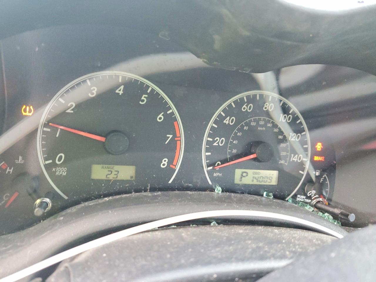 2013 TOYOTA COROLLA BASE photo 9