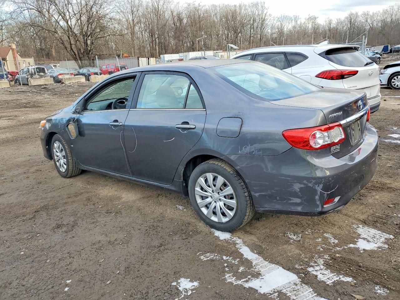 2013 TOYOTA COROLLA BASE photo 2