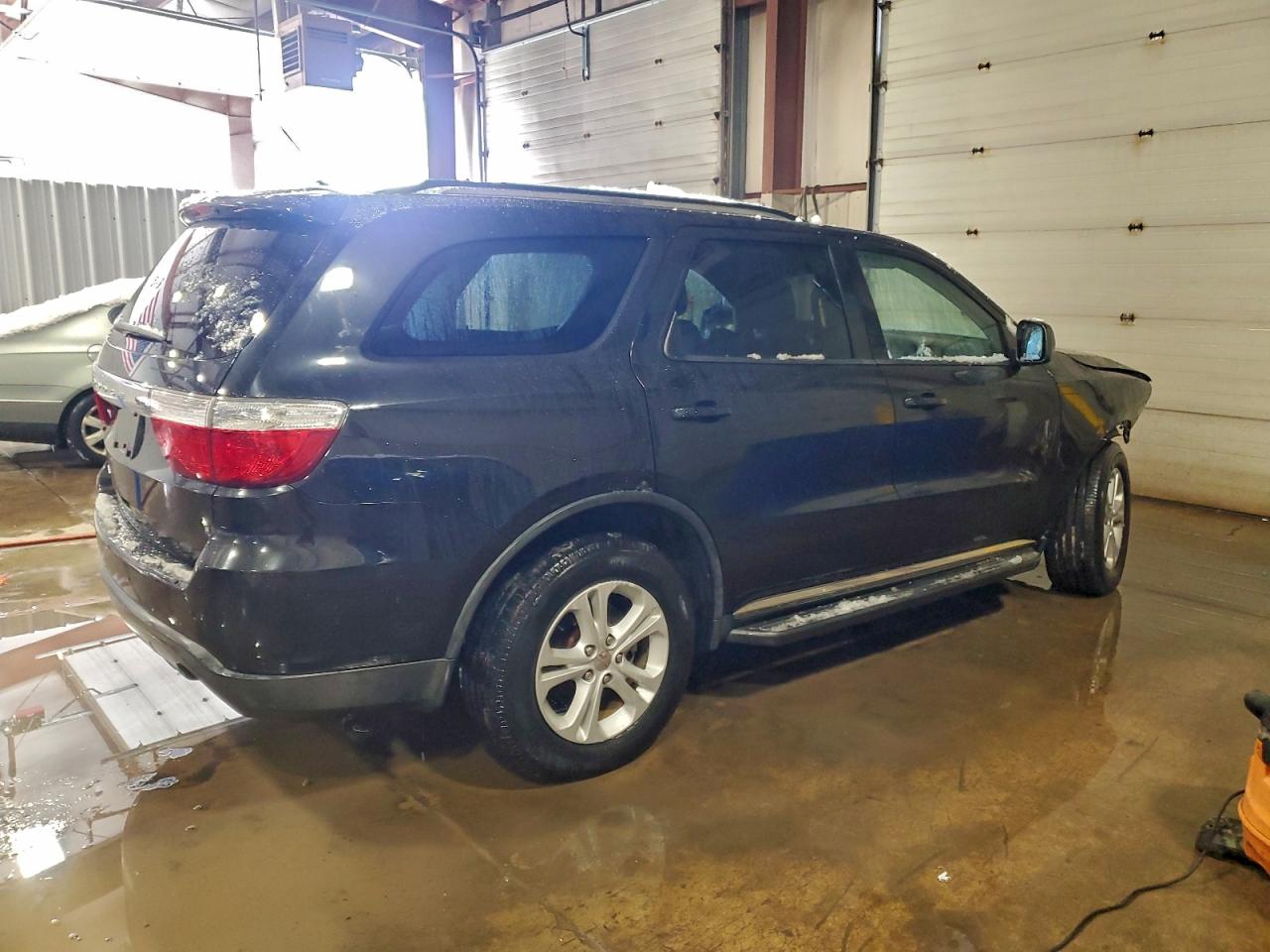 2013 DODGE DURANGO SXT photo 3