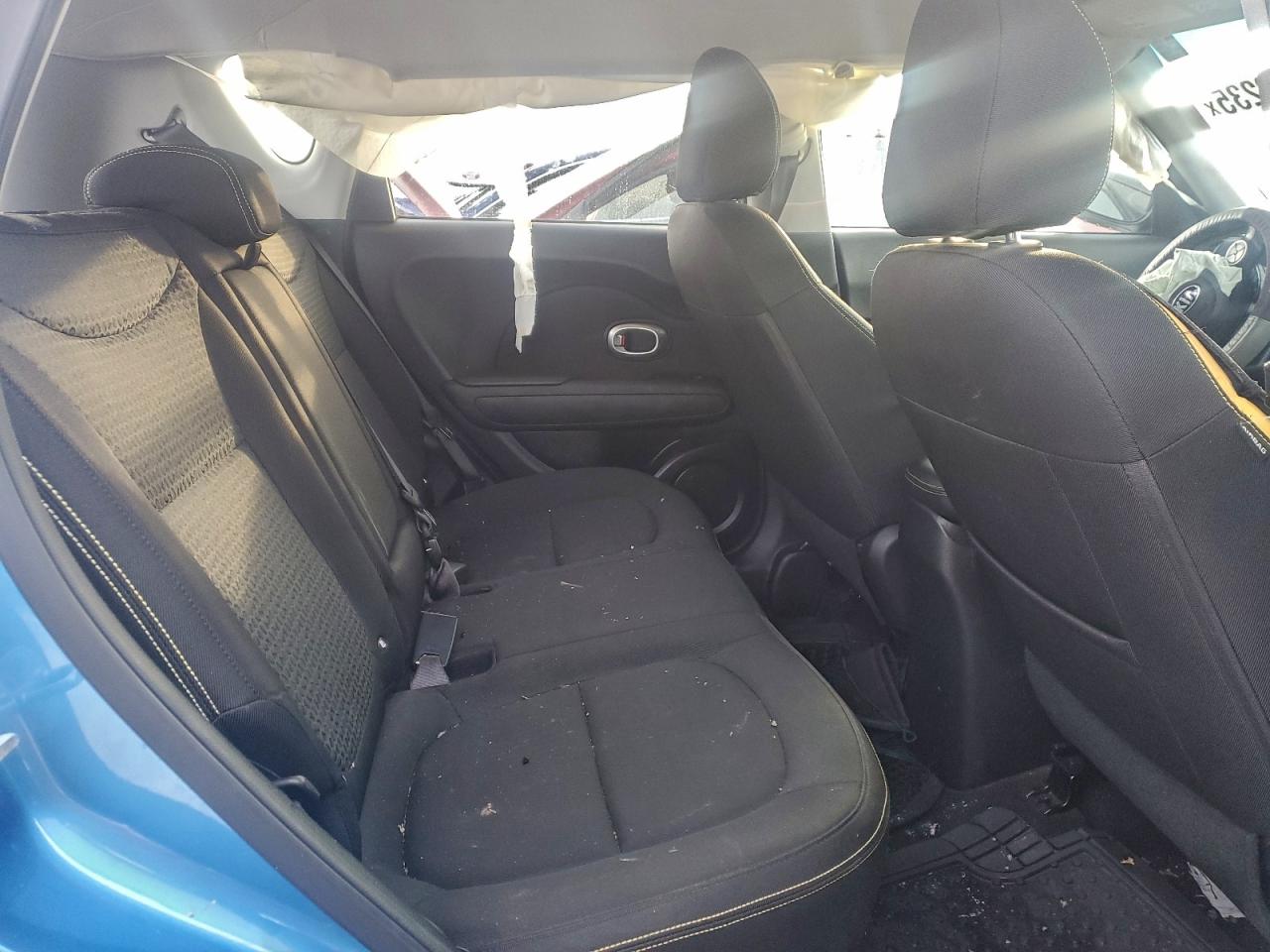 2016 KIA SOUL + photo 11