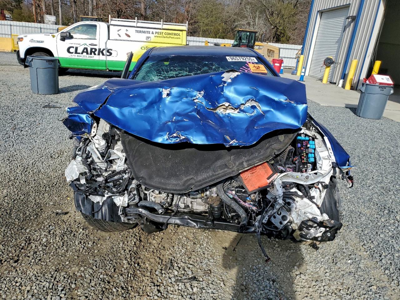 2019 TOYOTA CAMRY L photo 5