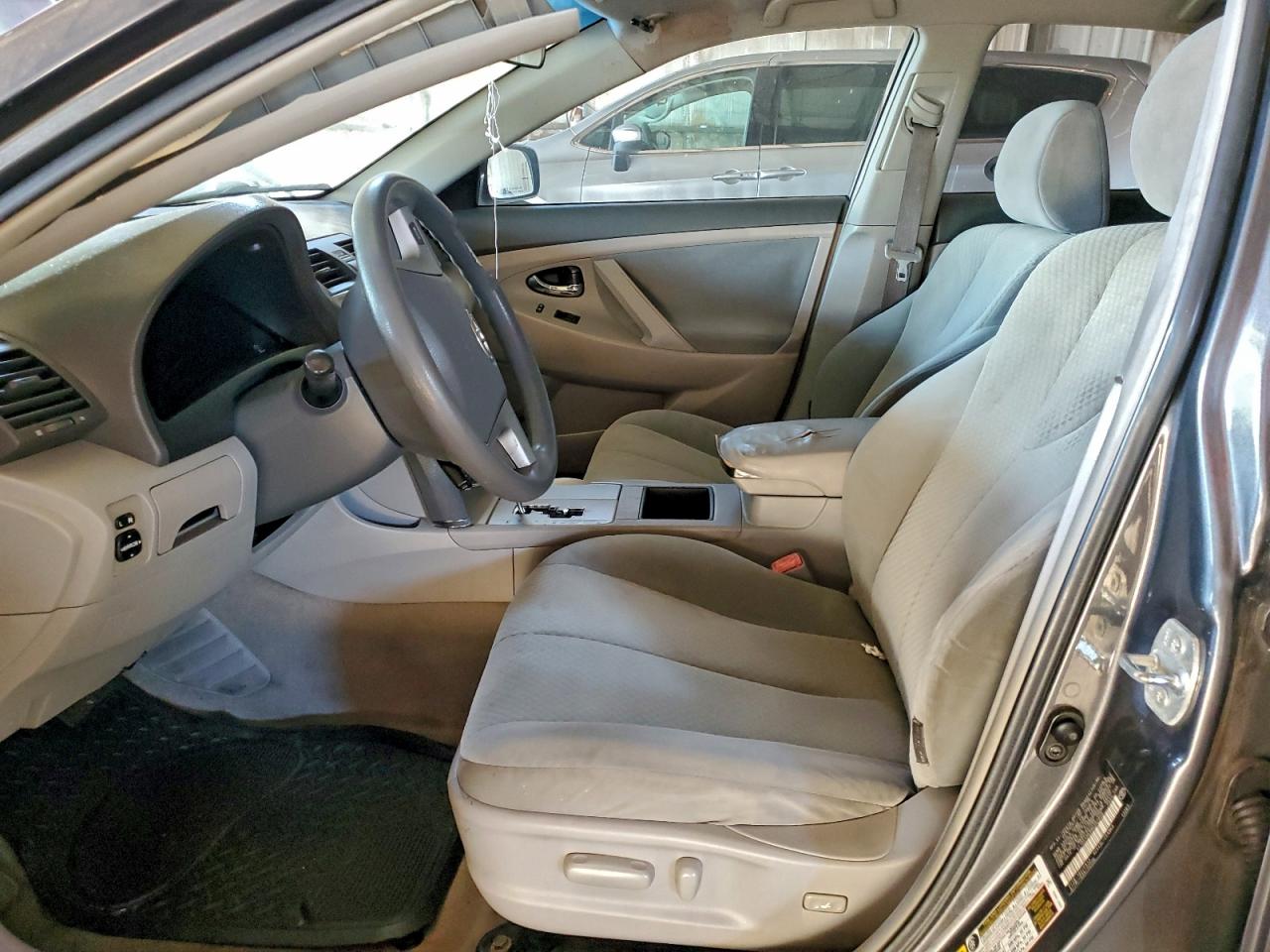 2009 TOYOTA CAMRY BASE photo 7