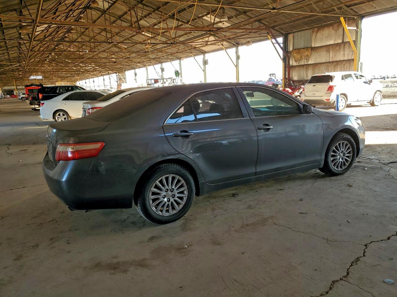2009 TOYOTA CAMRY BASE photo 3