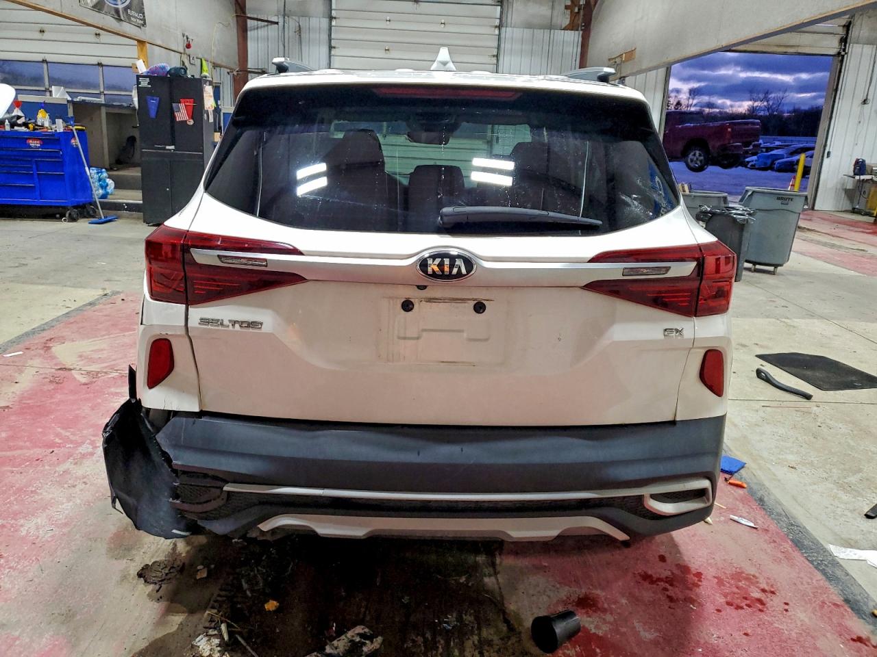 2021 KIA SELTOS EX photo 6