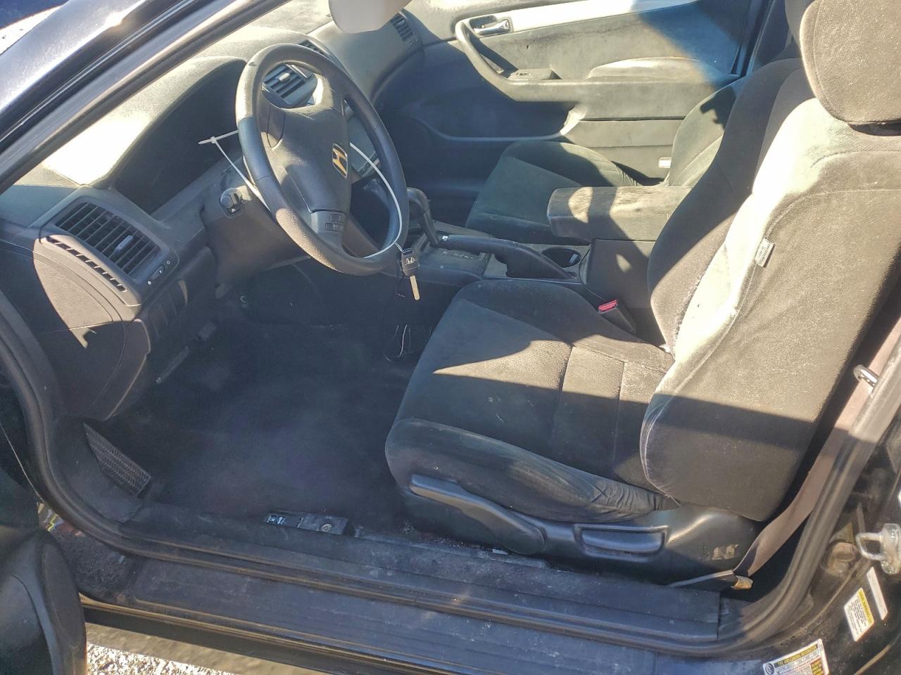 2006 HONDA ACCORD LX photo 7