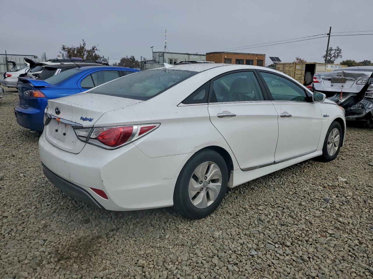 2015 HYUNDAI SONATA HYBRID photo 3