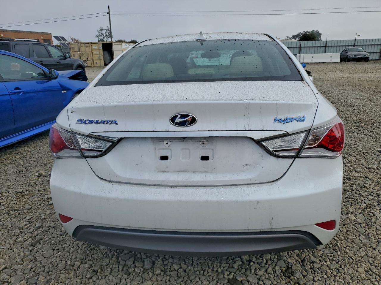 2015 HYUNDAI SONATA HYBRID photo 6