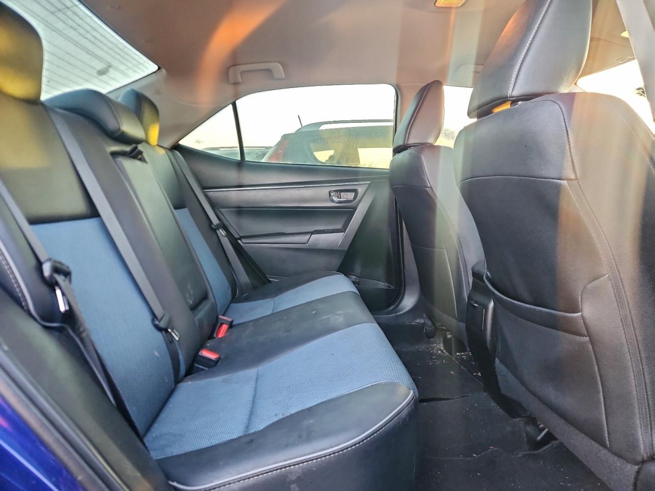 2016 TOYOTA COROLLA L photo 10