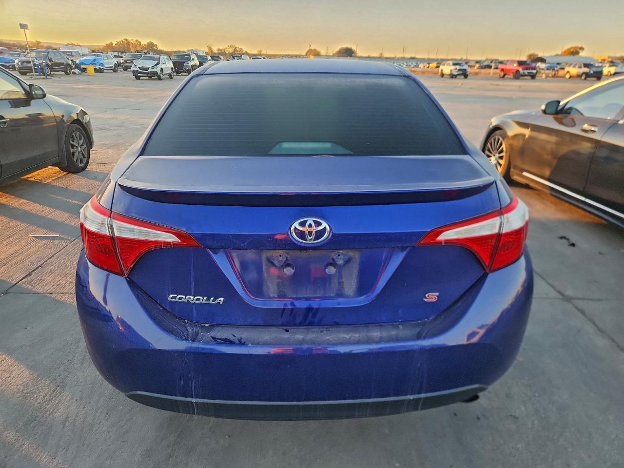 2016 TOYOTA COROLLA L photo 6