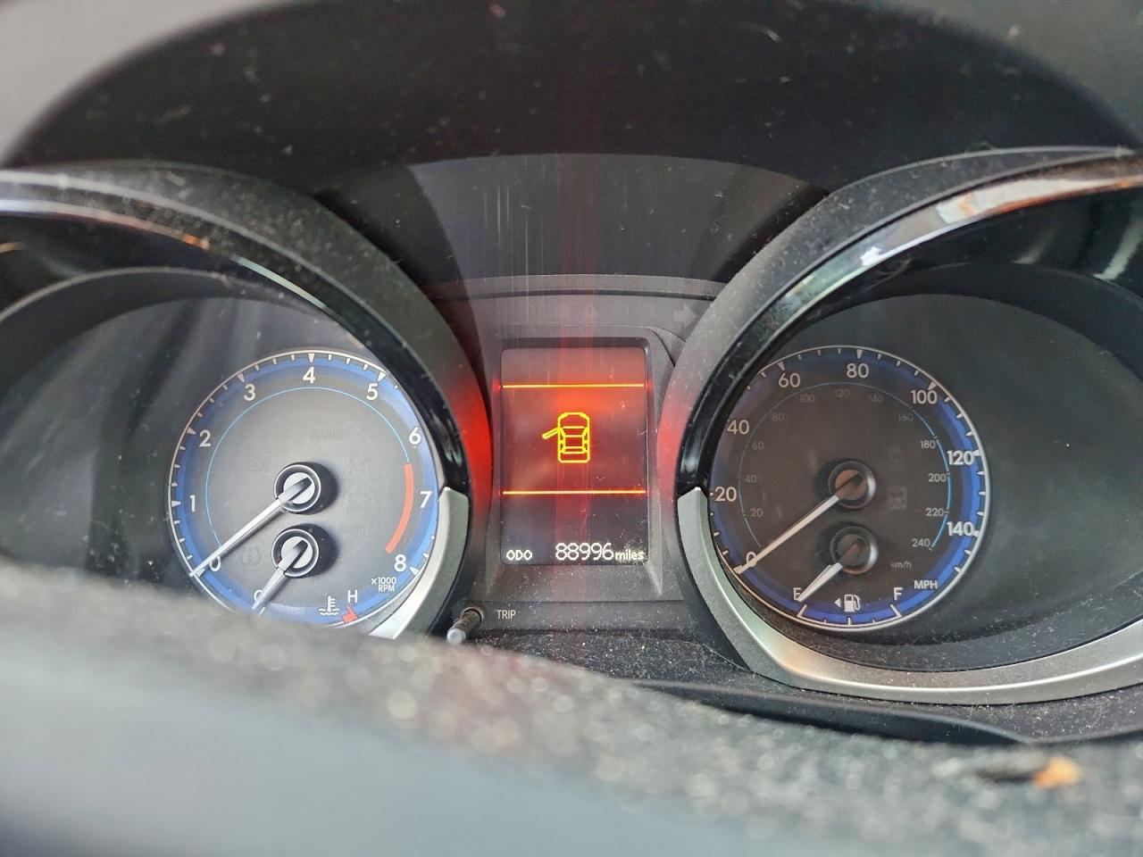 2016 TOYOTA COROLLA L photo 9