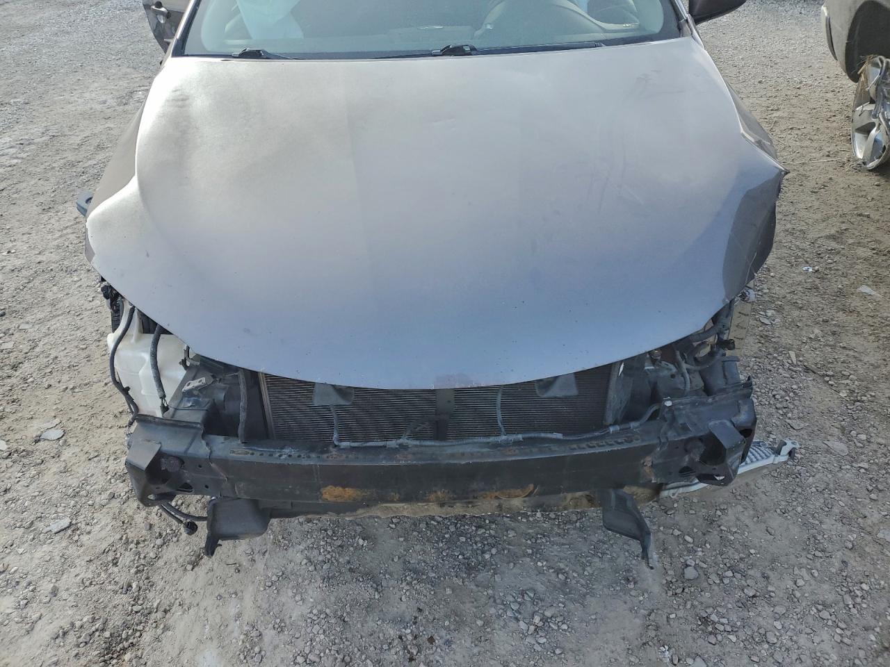 2017 TOYOTA CAMRY LE photo 11