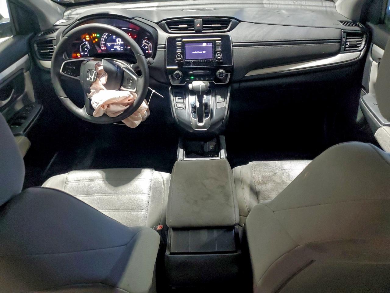 2018 HONDA CR-V LX photo 8