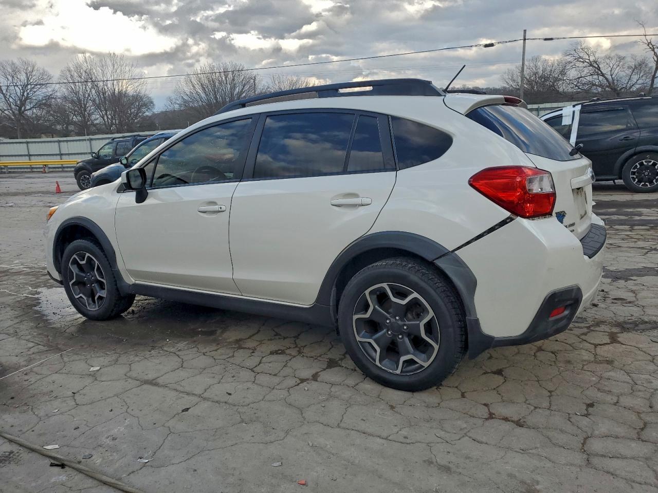 2015 SUBARU XV CROSSTREK 2.0 PREMIUM photo 2
