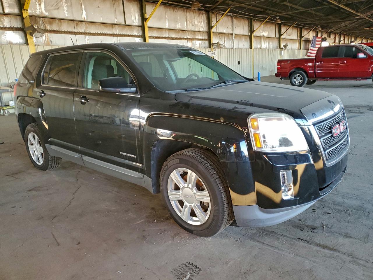 2015 GMC TERRAIN SLE photo 4