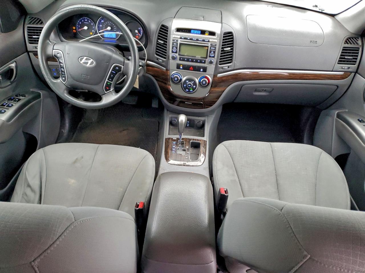2011 HYUNDAI SANTA FE GLS photo 8