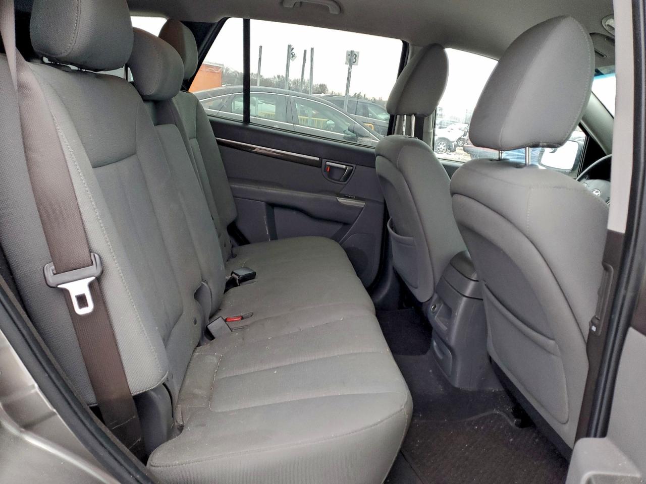 2011 HYUNDAI SANTA FE GLS photo 11