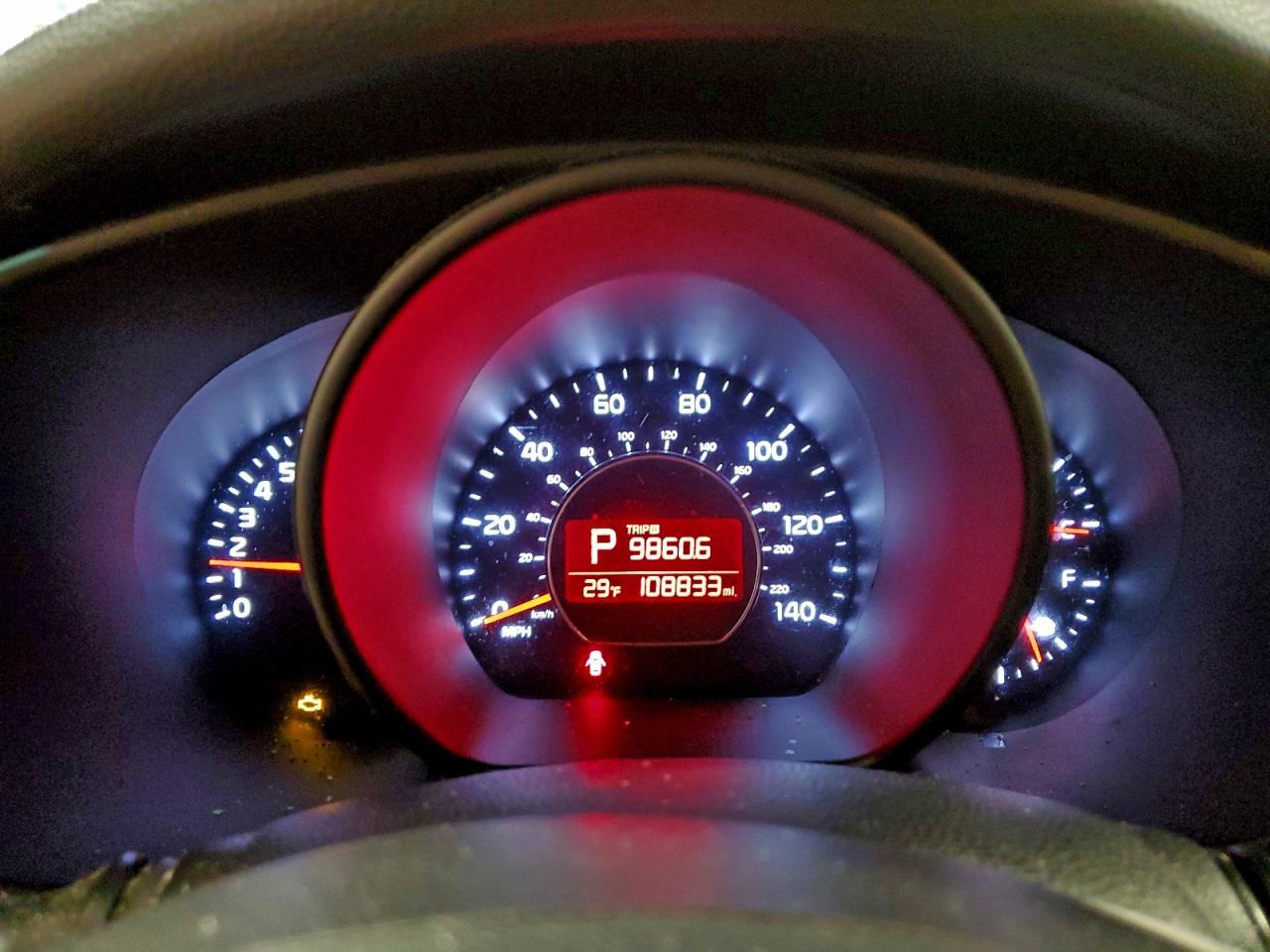 2017 KIA SOUL + photo 9