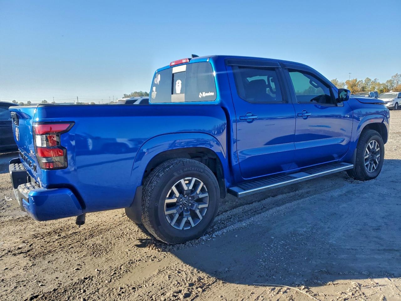 2024 NISSAN FRONTIER S photo 3