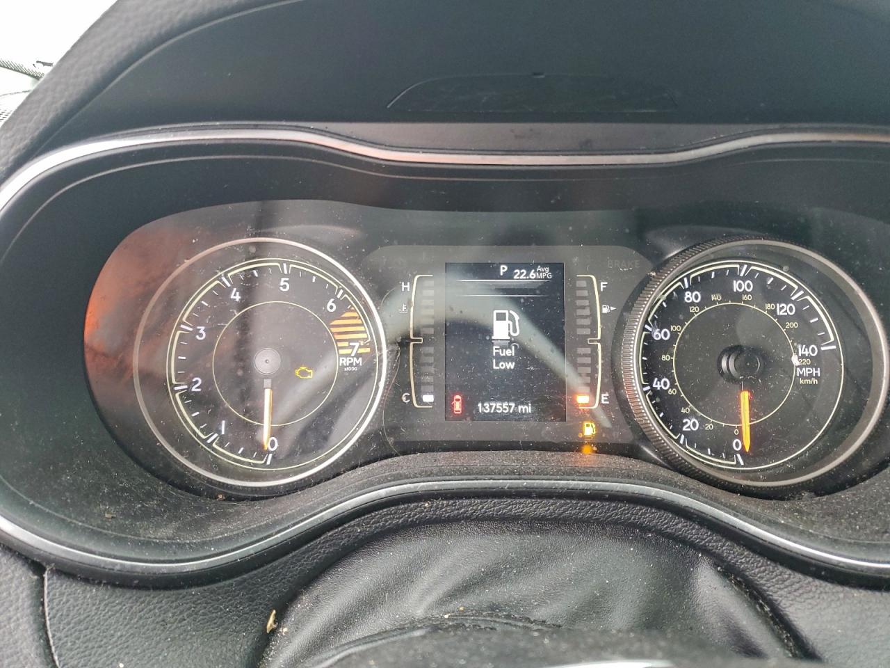 2019 JEEP CHEROKEE LATITUDE PLUS photo 9