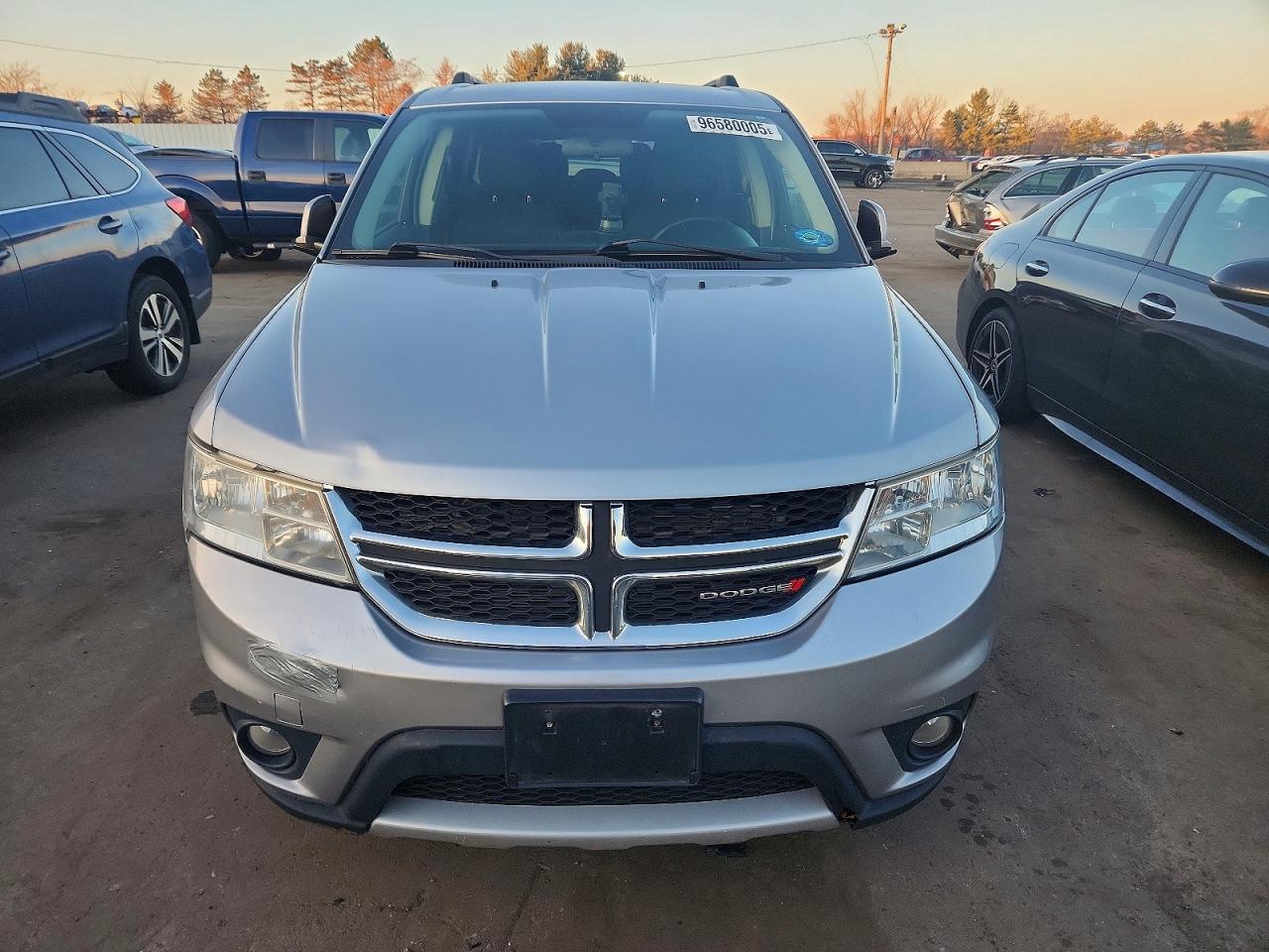2017 DODGE JOURNEY SXT photo 5