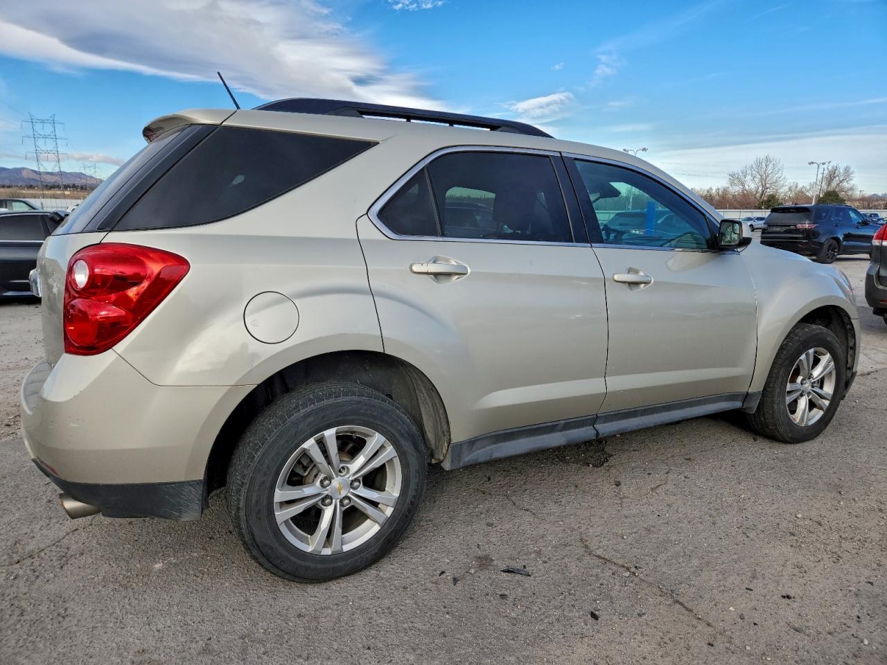 2013 CHEVROLET EQUINOX LT photo 3