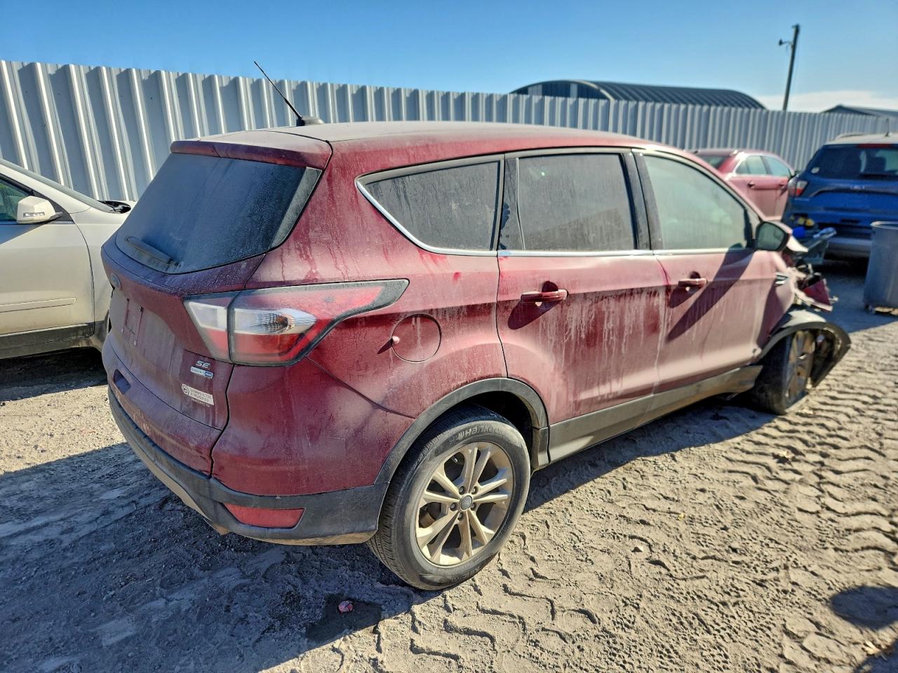2017 FORD ESCAPE SE photo 3
