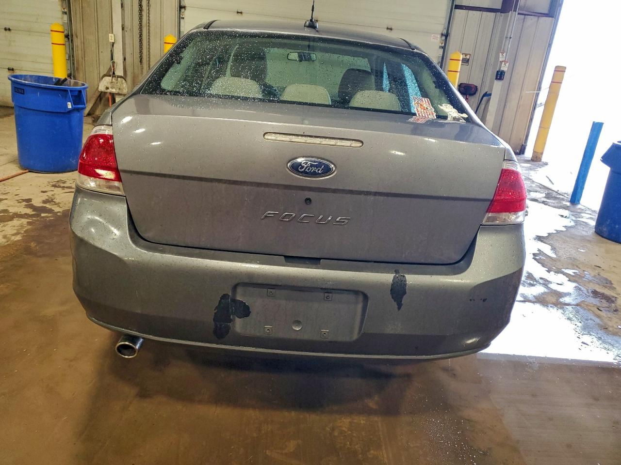 2009 FORD FOCUS S photo 6