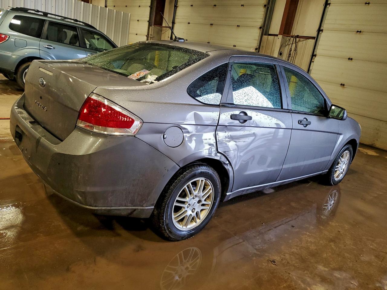 2009 FORD FOCUS S photo 3
