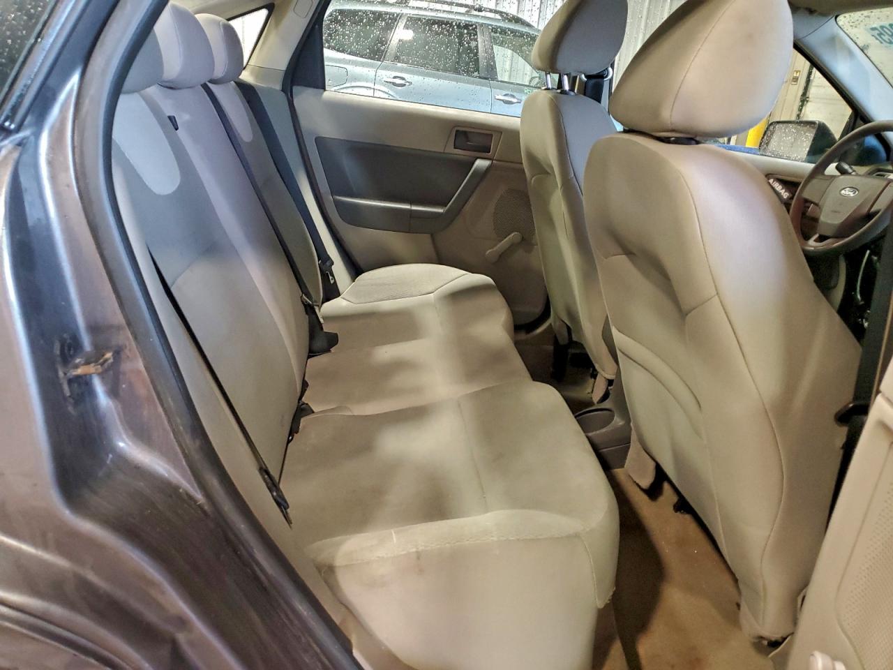 2009 FORD FOCUS S photo 10