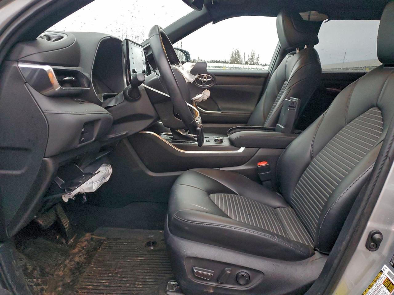 2021 TOYOTA HIGHLANDER XSE photo 7