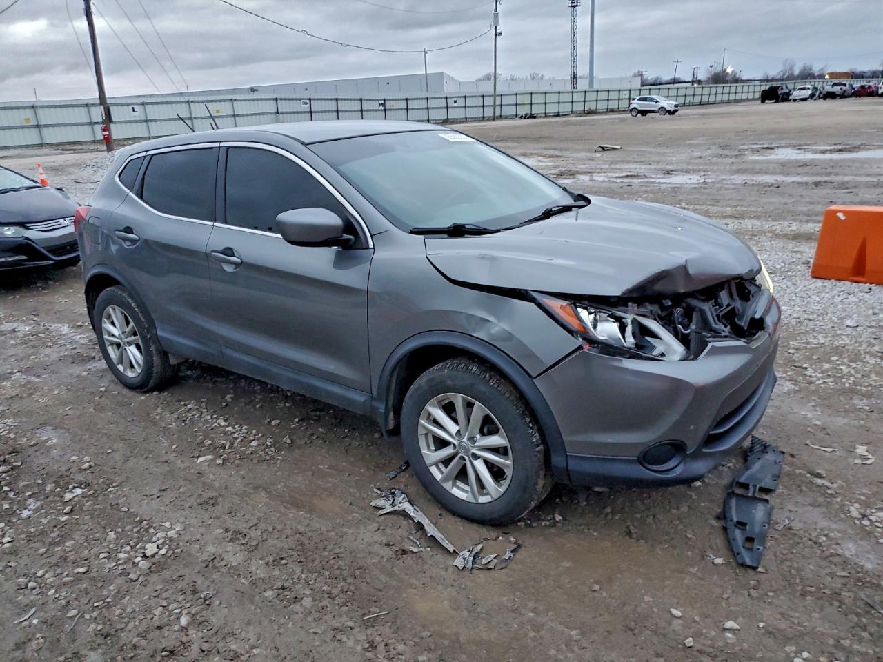 2018 NISSAN ROGUE SPORT S photo 4