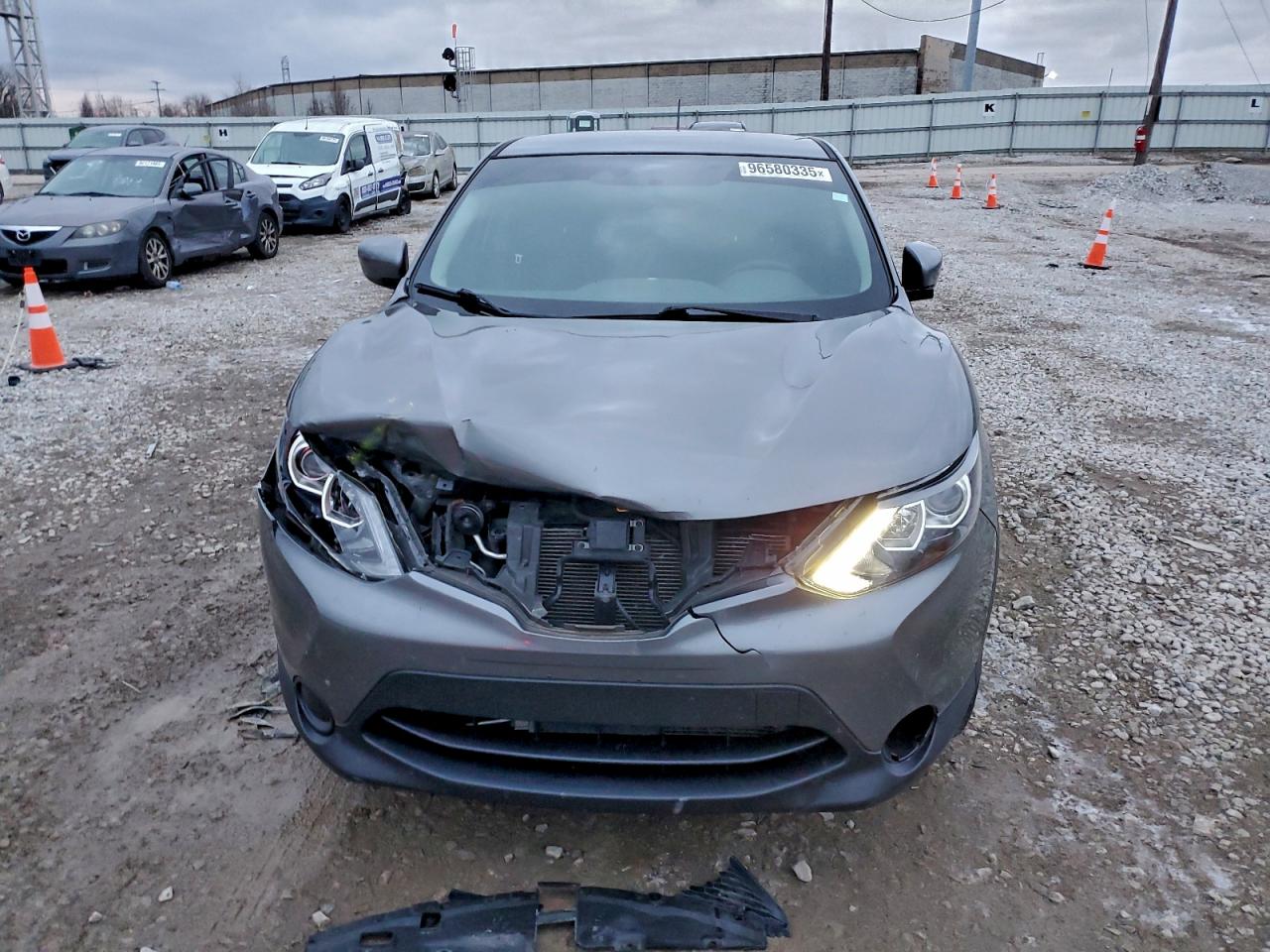 2018 NISSAN ROGUE SPORT S photo 5