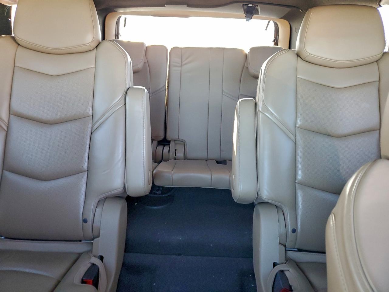 2020 CADILLAC ESCALADE PLATINUM photo 10