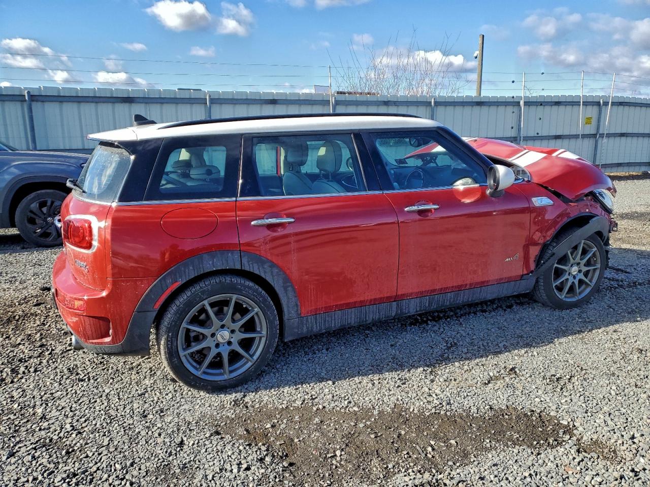 2017 MINI COOPER S CLUBMAN ALL4 photo 3