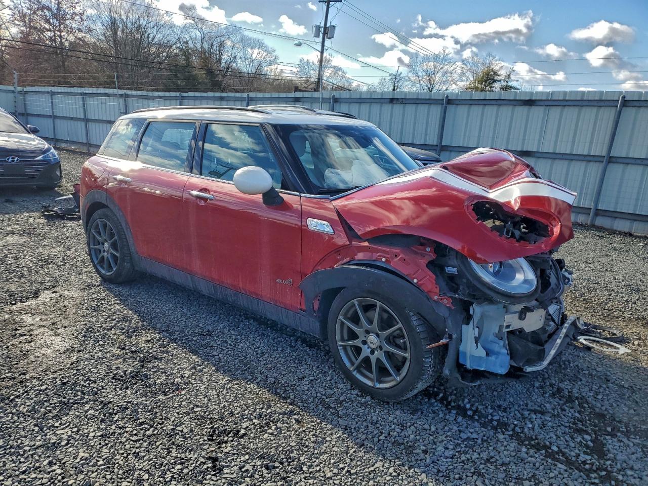 2017 MINI COOPER S CLUBMAN ALL4 photo 4