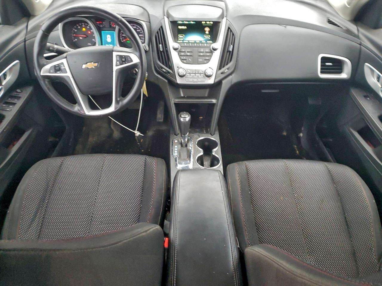 2017 CHEVROLET EQUINOX LT photo 8
