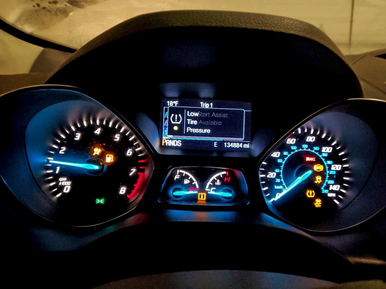 2016 FORD ESCAPE SE photo 9