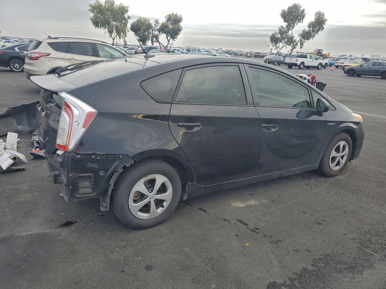 2012 TOYOTA PRIUS photo 3