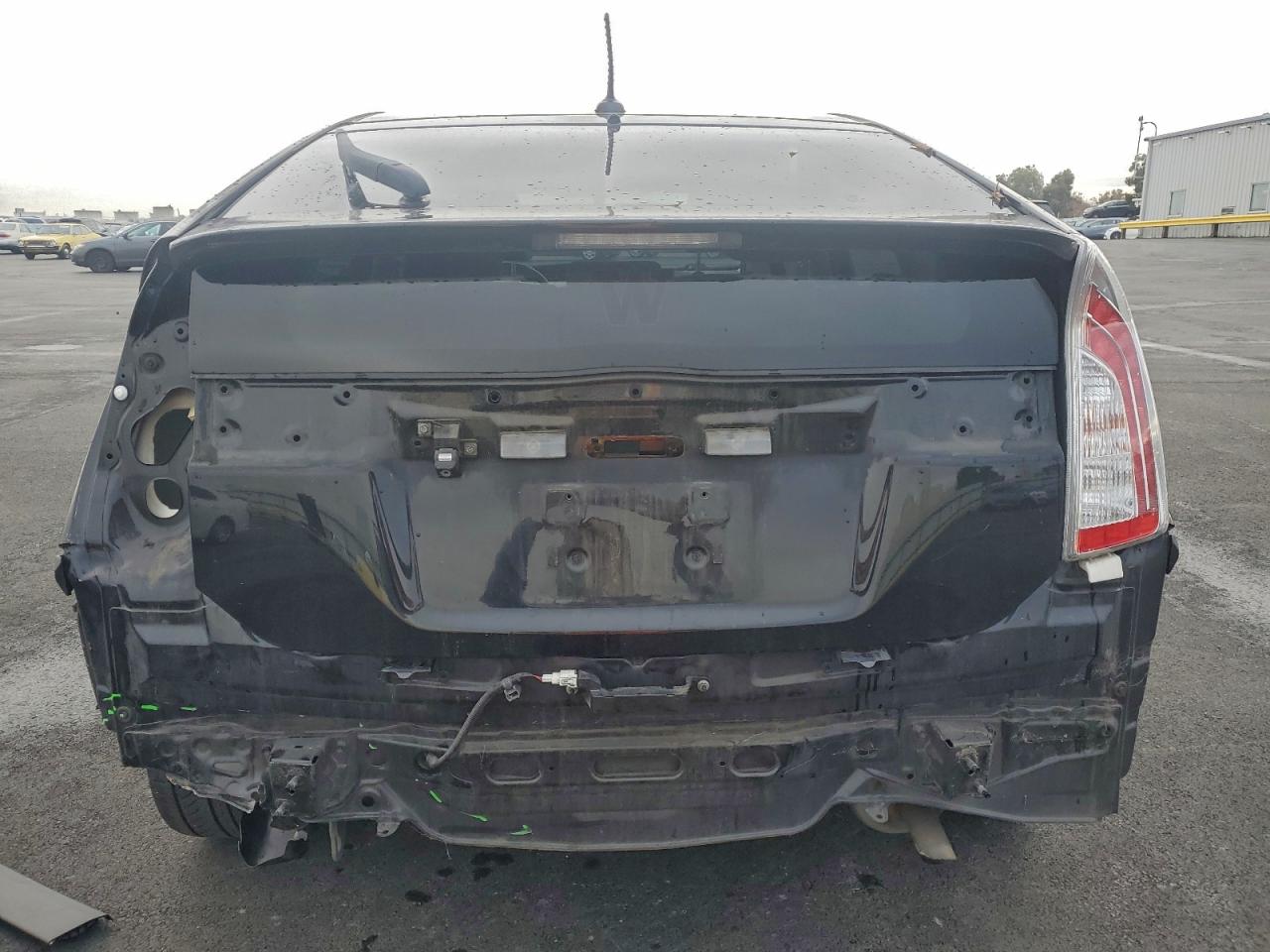 2012 TOYOTA PRIUS photo 6