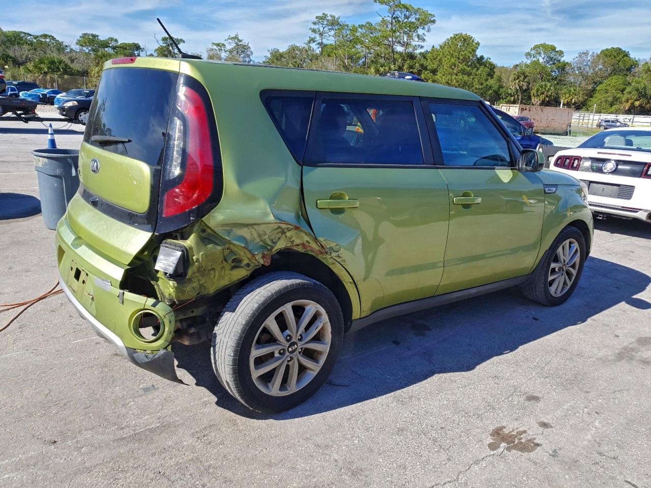 2018 KIA SOUL + photo 3