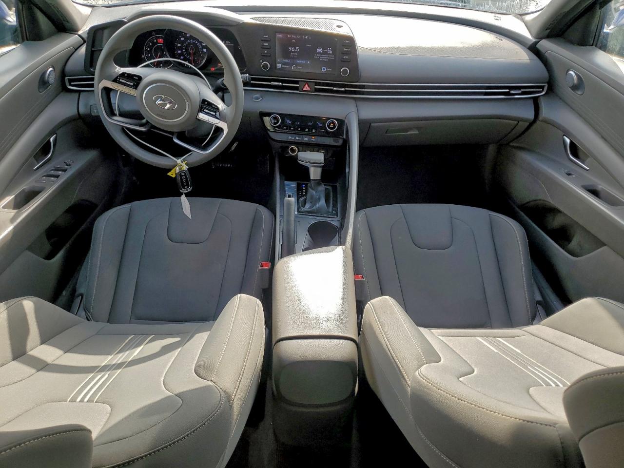 2021 HYUNDAI ELANTRA SEL photo 8