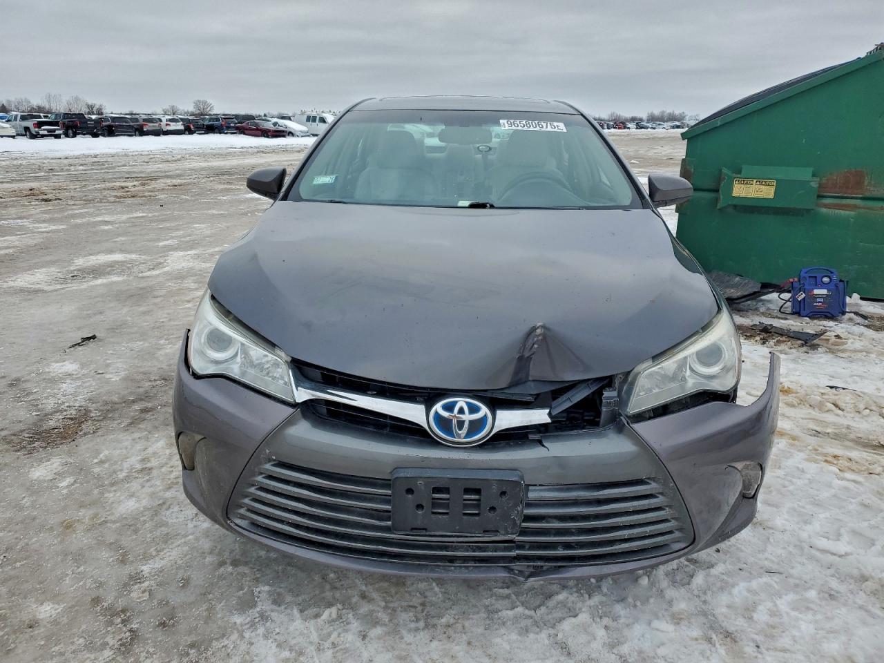 2016 TOYOTA CAMRY HYBRID photo 5