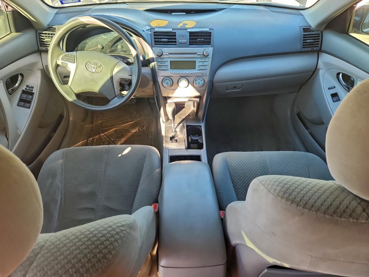 2009 TOYOTA CAMRY BASE photo 8