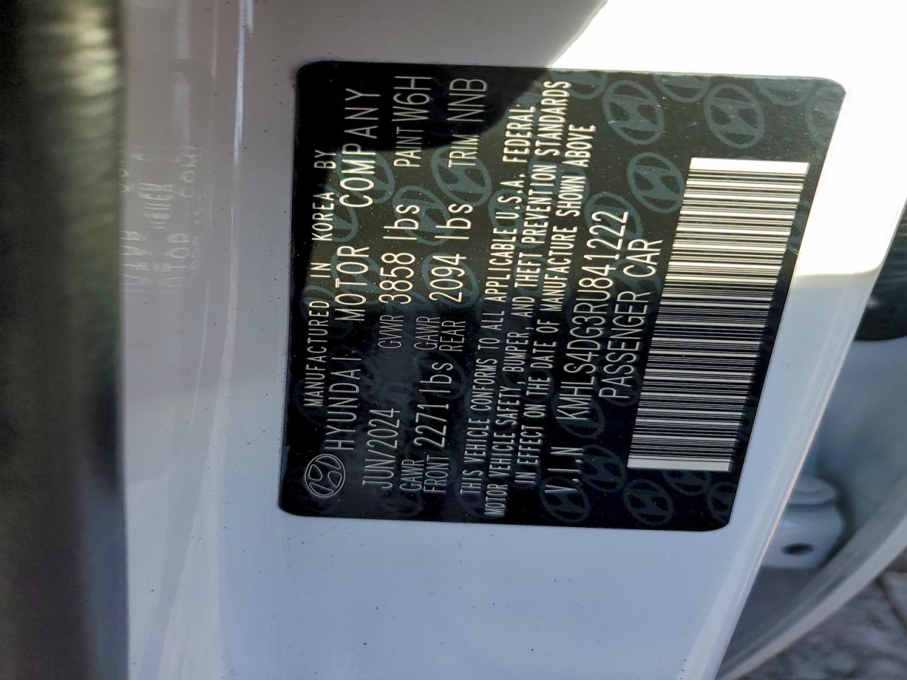 2024 HYUNDAI ELANTRA SEL photo 12